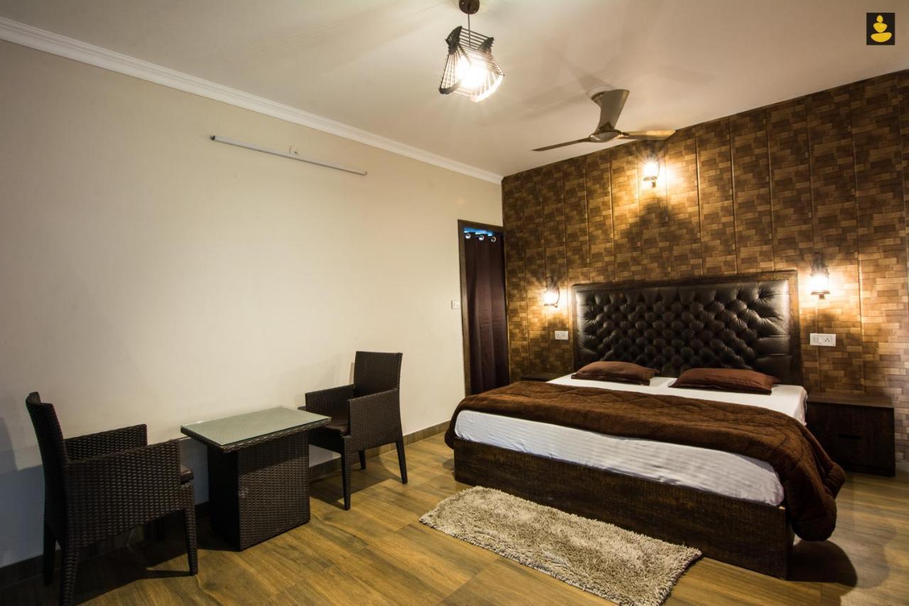 Sahastradhara Riverresort Дехрадун Екстериор снимка